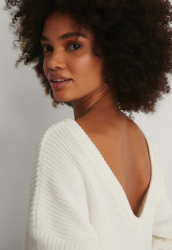 NA-KD Knitted Deep V-neck Sweater - White