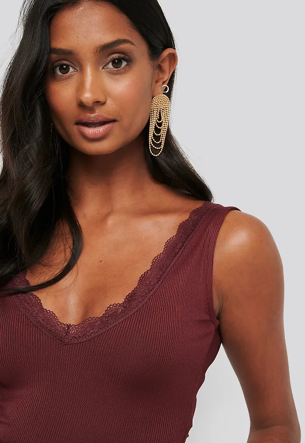 NA-KD Lace Detail Crop Singlet - Red
