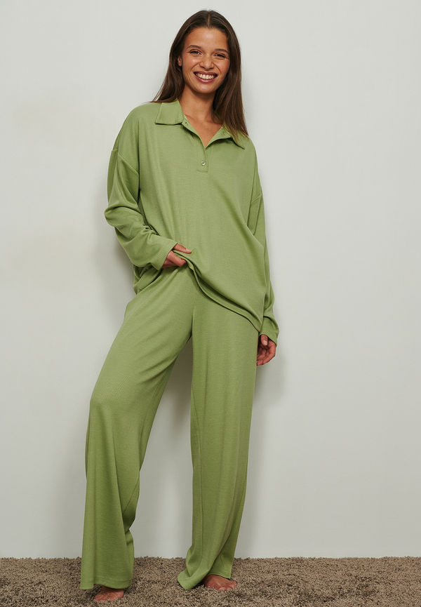 NA-KD Lingerie Recycled ribbade loungebyxor med lös passform - Green