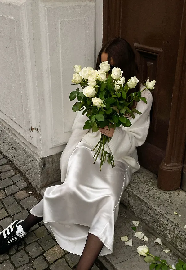 NA-KD Midikjol i satin - White
