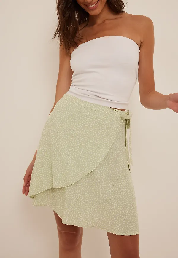 NA-KD Minikjol med omslag - Green,Flower