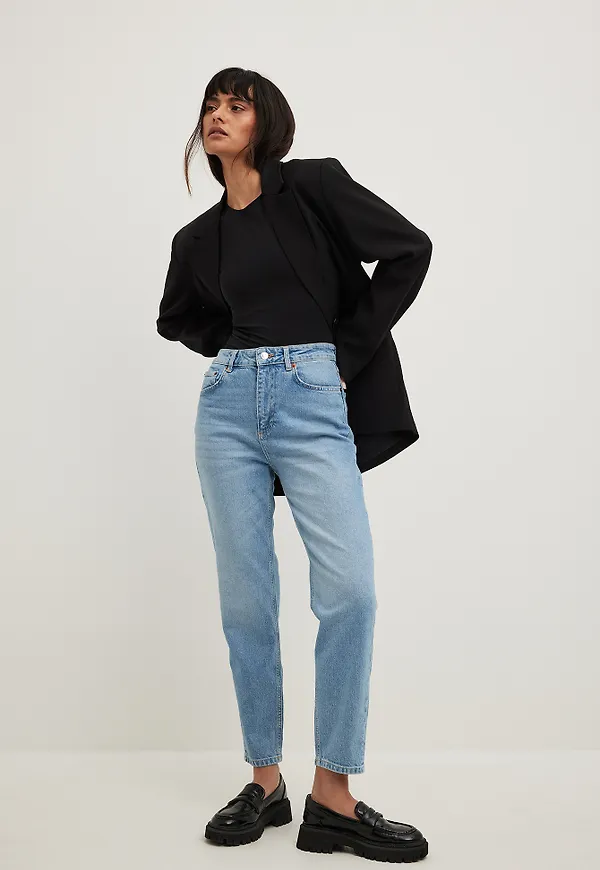 NA-KD Mom-jeans med hög midja - Blue