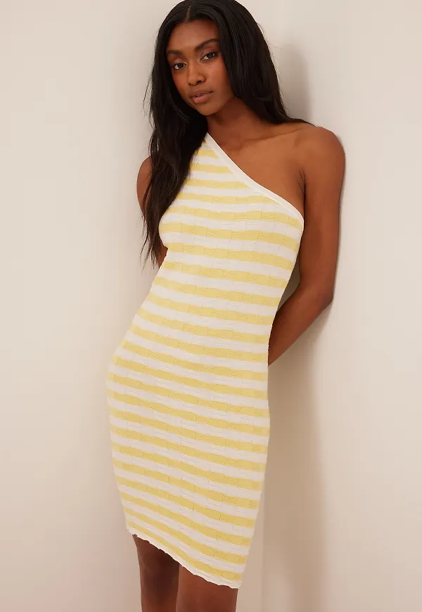 NA-KD One Shoulder Fine Knitted Striped Mini Dress - Stripe