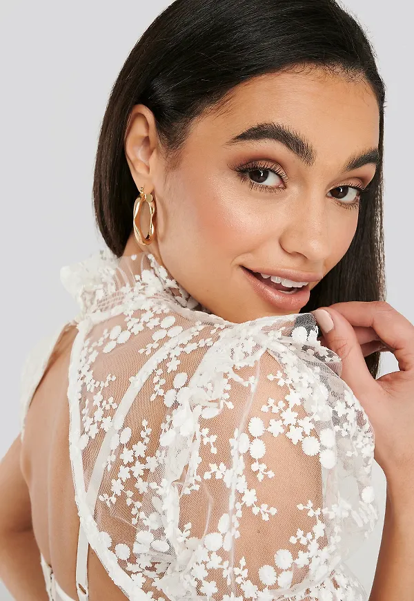 NA-KD Open Back Lace Top - White