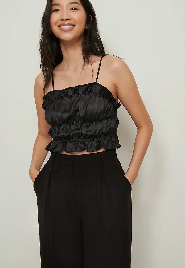 NA-KD Party Croppad Satintopp - Black