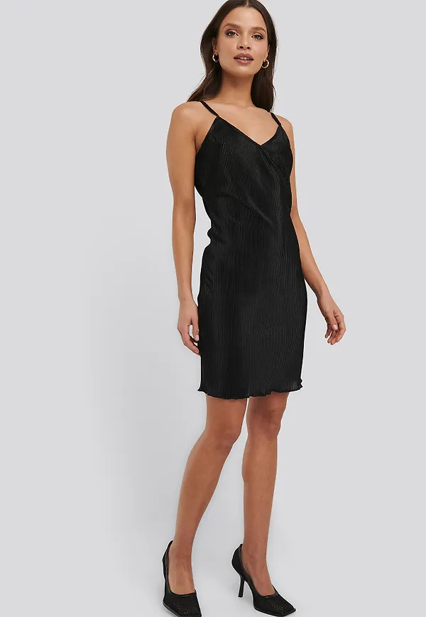 NA-KD Party Pleated Slip Dress - Black