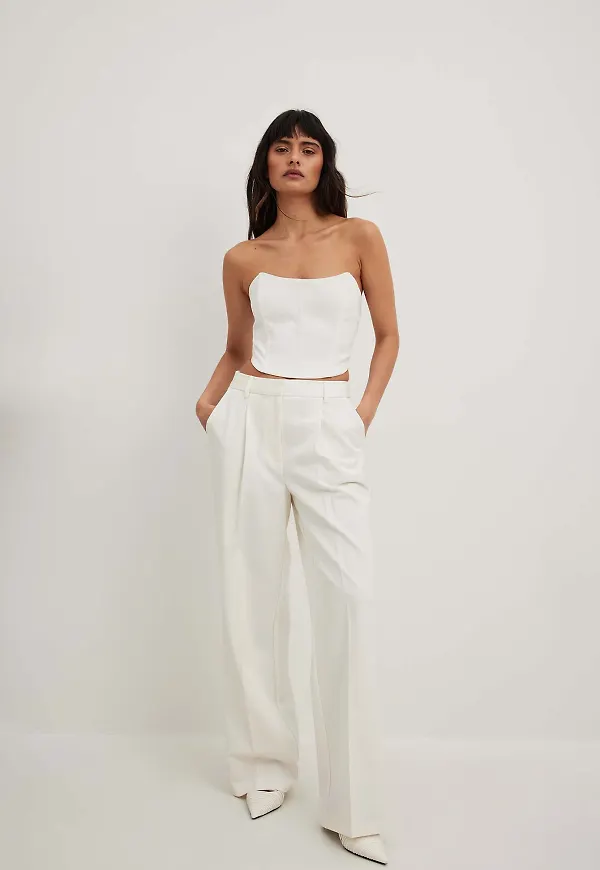 NA-KD Party Recycled Korsett-topp med smock bak - White