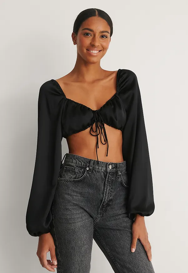 NA-KD Party Satinblus - Black