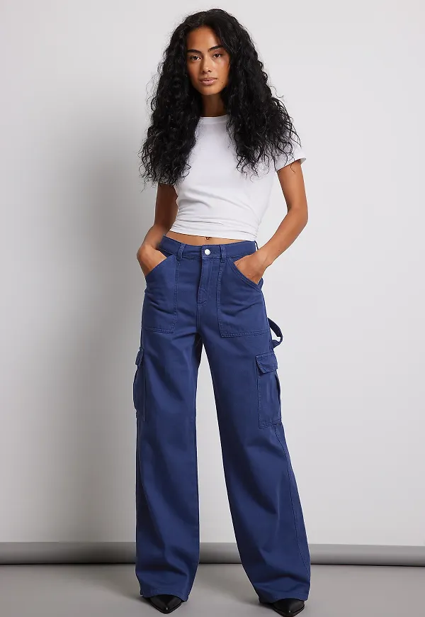 NA-KD Rak denim med sidoficka - Blue
