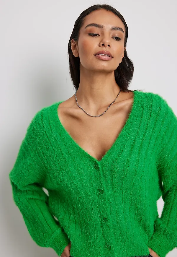NA-KD Ribbstickad luddig kofta - Green