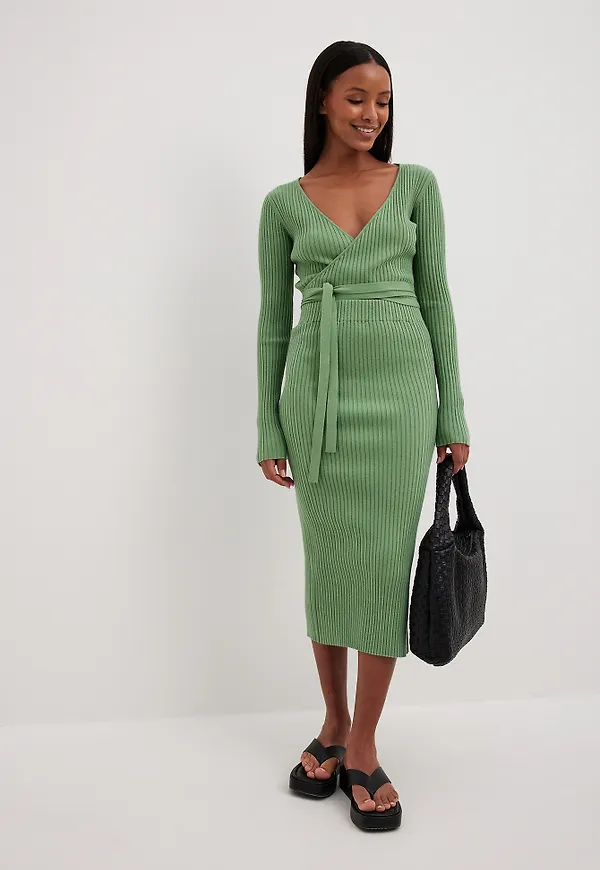 NA-KD Ribbstickad midikjol - Green