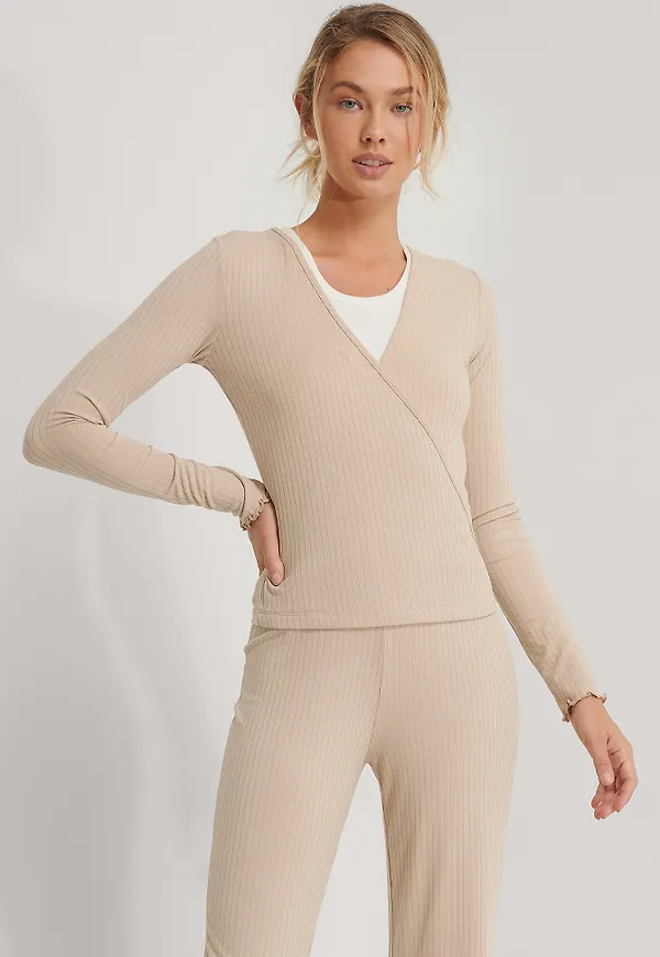 NA-KD Ribbstickad Topp - Beige