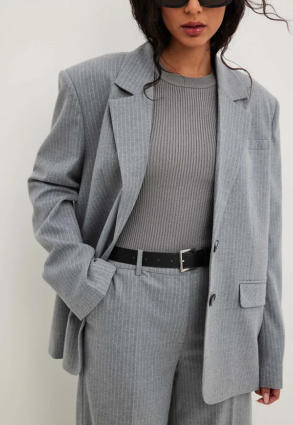 NA-KD Ribbstickad tröja - Grey