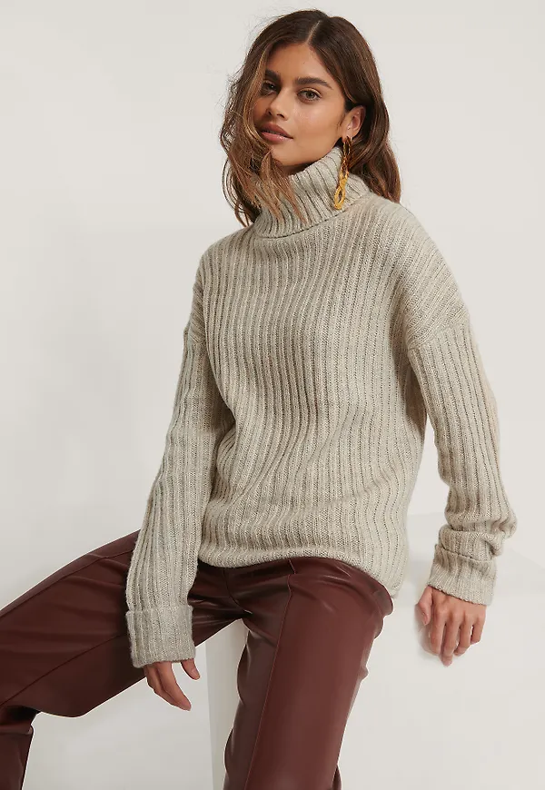 NA-KD Ribbstickad Tröja Med Polokrage - Grey