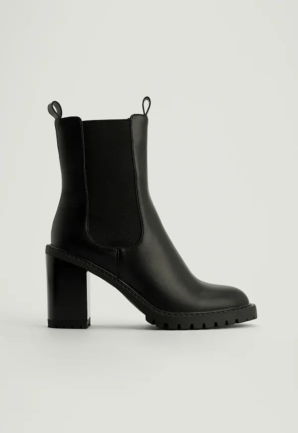 NA-KD Shoes Chelseaboots med klack - Black