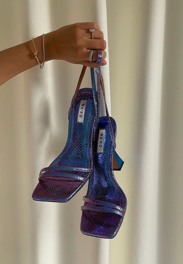NA-KD Shoes Metalliska höga klackskor med tunna band - Purple