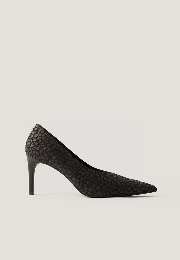 NA-KD Shoes Spetsiga Pumps Med V-Skärning - Black