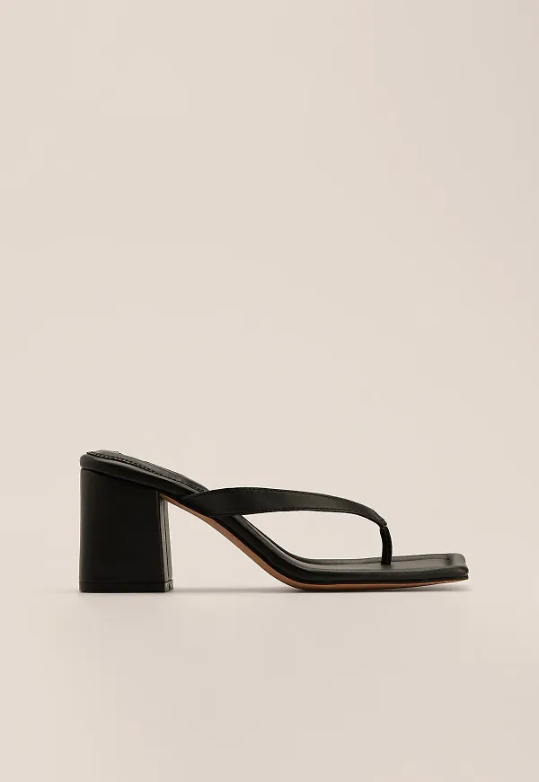 NA-KD Shoes Thongstrap blockklackar - Black