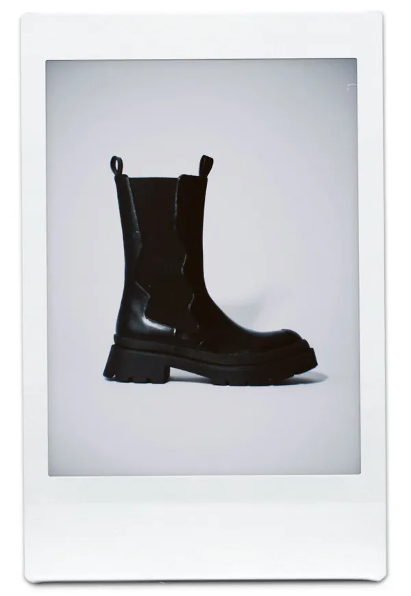 NA-KD Shoes Vågiga boots - Black
