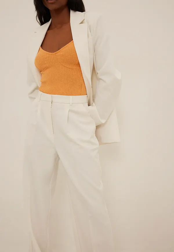 NA-KD Singlet med kupdetalj - Orange