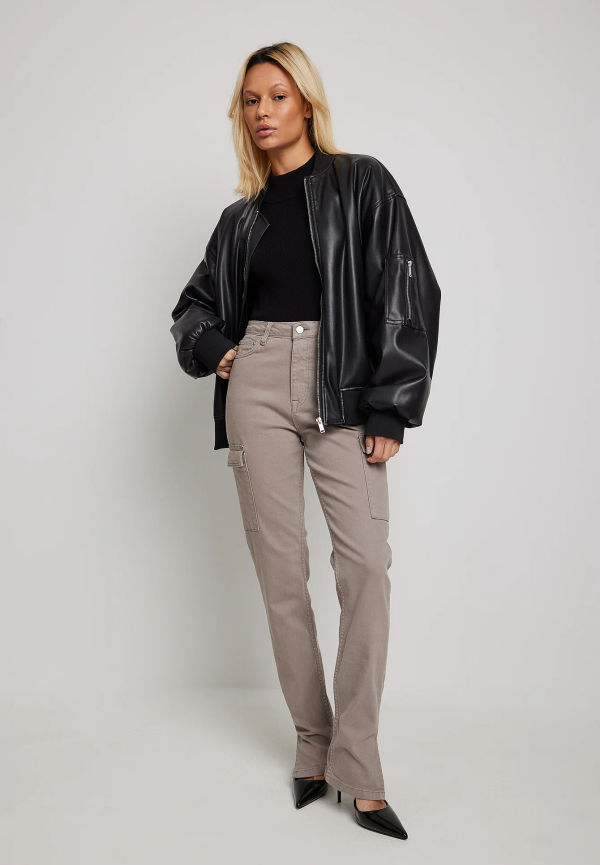 NA-KD Skinny jeans med hög midja och sidoslits - Beige
