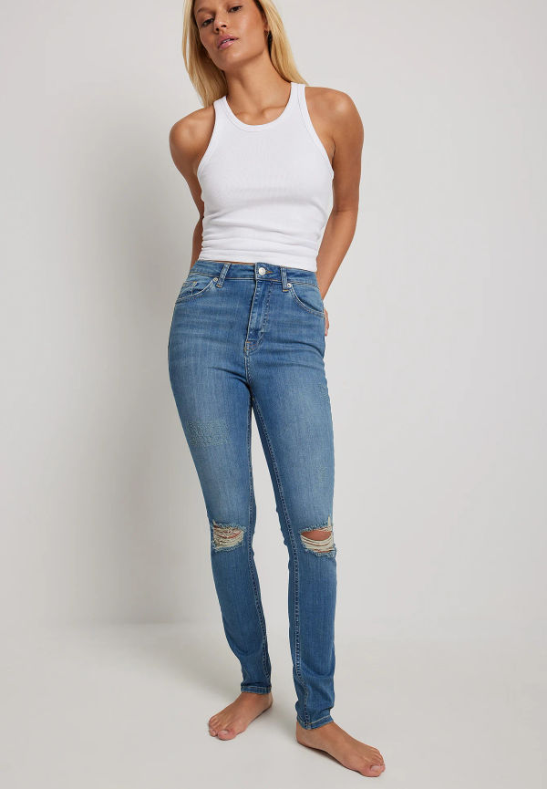 NA-KD Skinny jeans med hög midja och slitningar - Blue
