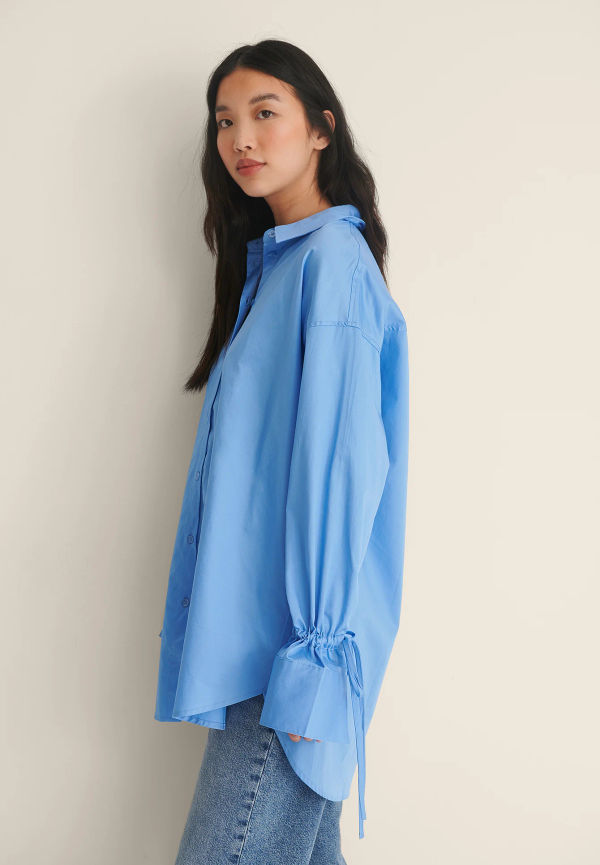 NA-KD Skjorta med knytärm - Blue