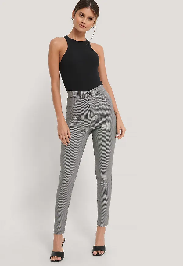 NA-KD Slim Fit-Byxor - Grey