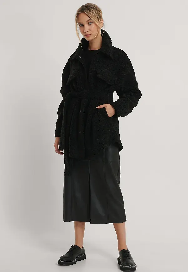 NA-KD Teddyjacka Med Bälte - Black