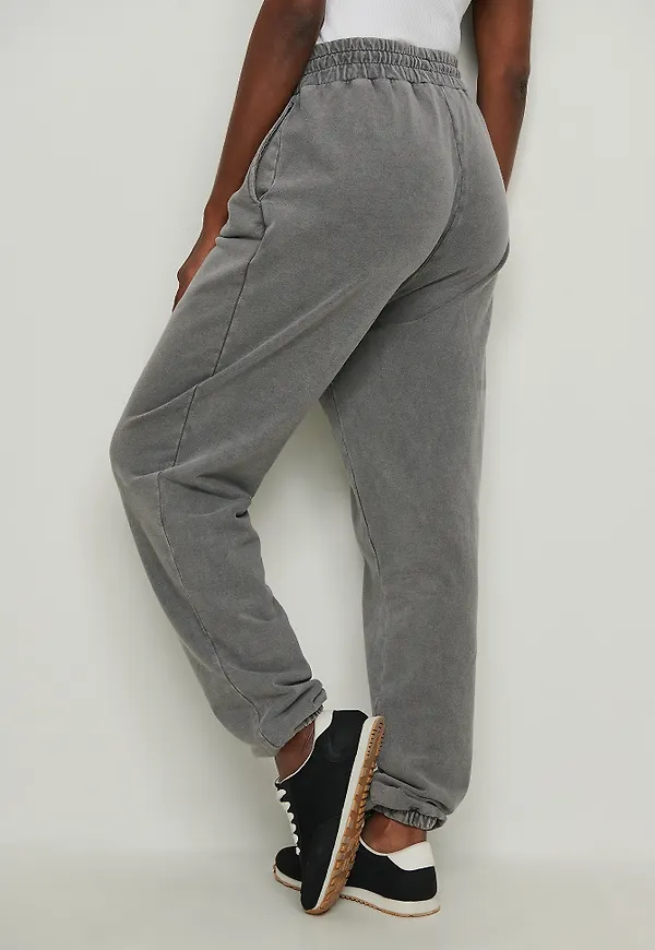 NA-KD Trend Acid wash sweatpants - Grey