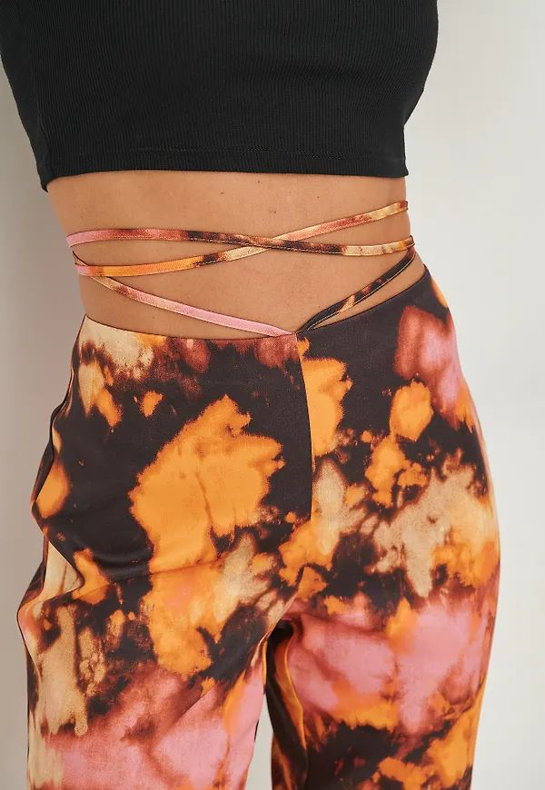 NA-KD Trend Byxor med knytning i midjan - Multicolor