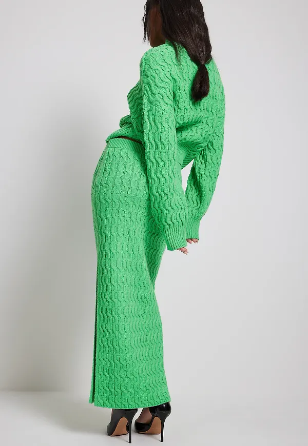 NA-KD Trend Kabelstickad midikjol - Green
