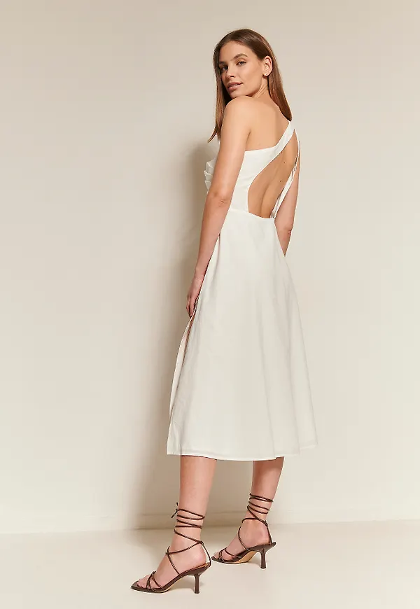 NA-KD Trend Linneblandning Klänning Med Djup Rygg - Offwhite