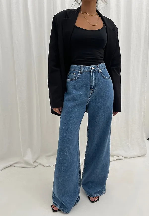 NA-KD Trend Mjuka vida Rigidjeans - Blue