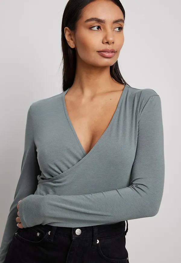 NA-KD Trend Omlottopp - Grey
