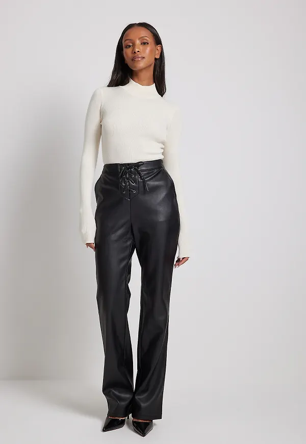 NA-KD Trend PU-byxor - Black