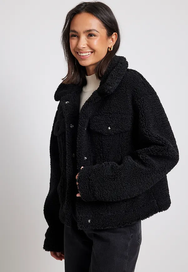 NA-KD Trend Recycled Teddyjacka - Black