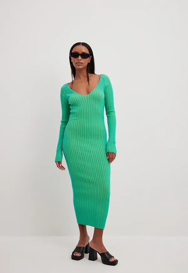 NA-KD Trend Ribbad, stickad midiklänning - Stripe