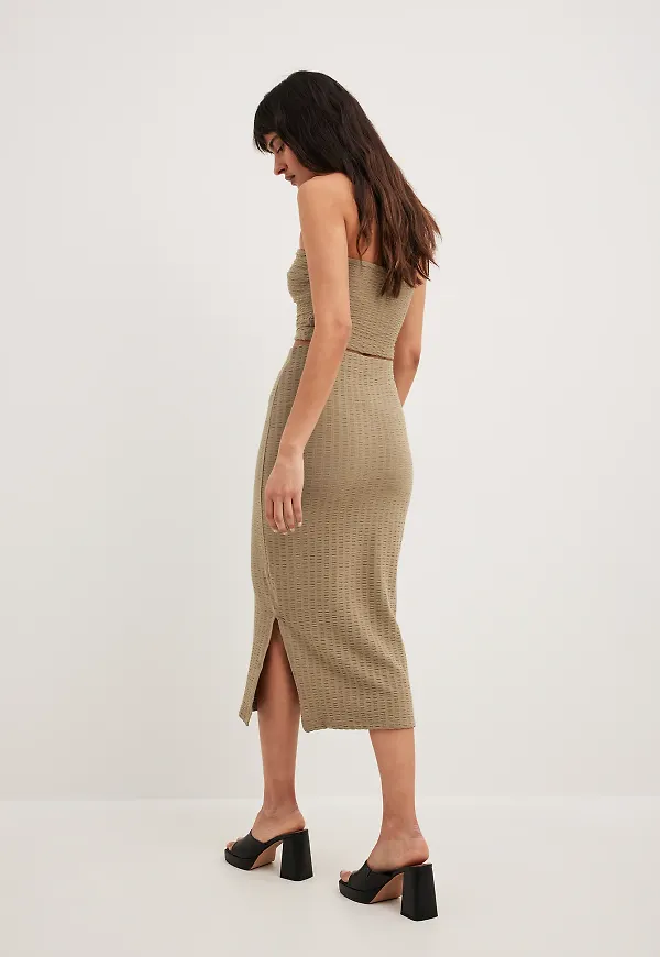 NA-KD Trend Strukturerad Midikjol - Beige