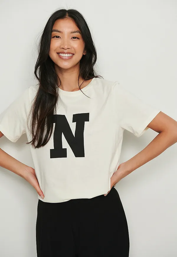 NA-KD Tryckt t-shirt - Offwhite
