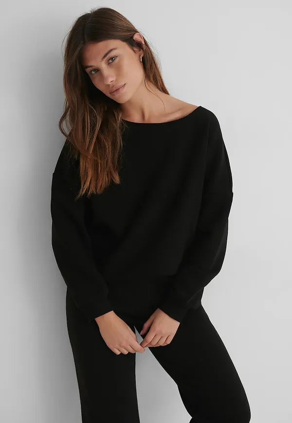NA-KD Tröja med råa kanter - Black