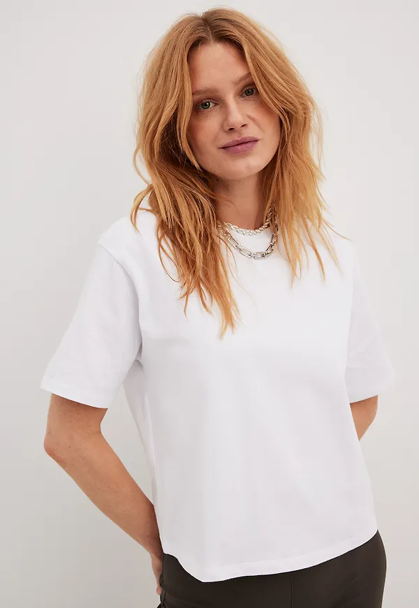 NA-KD Tung fyrkantig T-shirt - White