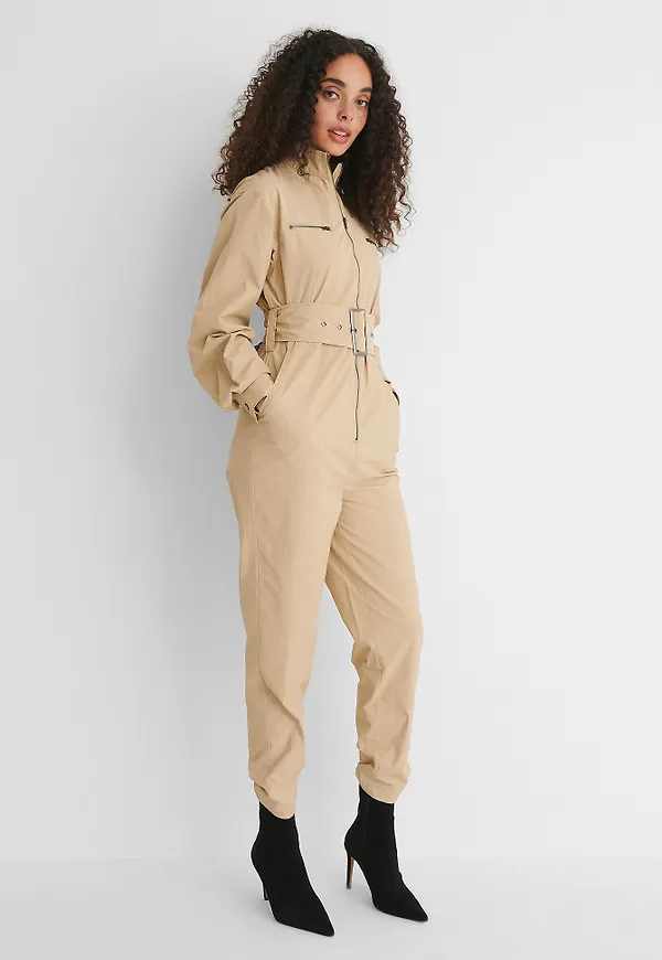 NA-KD Utilityjumpsuit - Beige