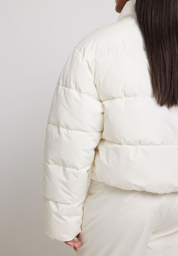 NA-KD Vadderad jacka med quiltad detalj - Offwhite