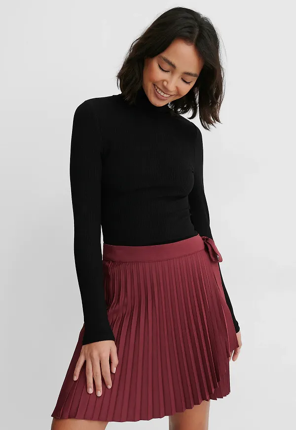 NA-KD Wrap Pleated Mini Skirt - Red