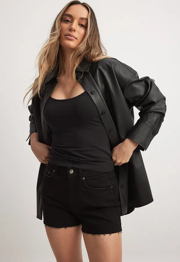 NA-KD Denimshorts med stretch - Black