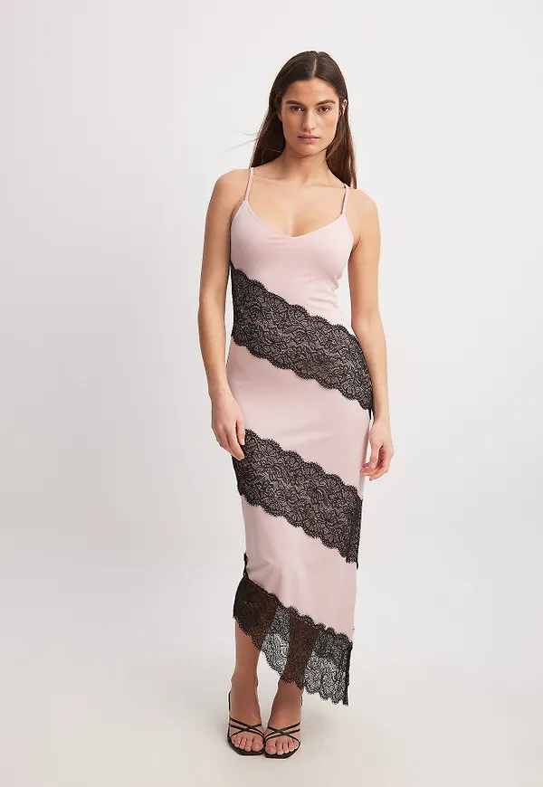 NA-KD Lace Detail Assymetric Dress - Pink