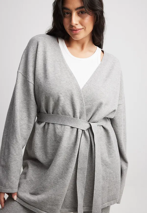 NA-KD Stickad cardigan med omslag - Grey