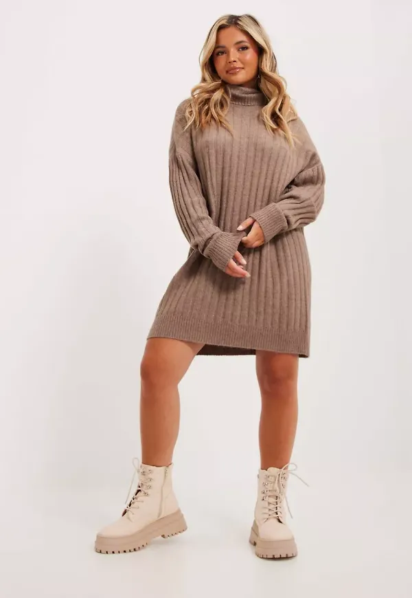 Nelly - Mullvad - Short Rib Knit Dress
