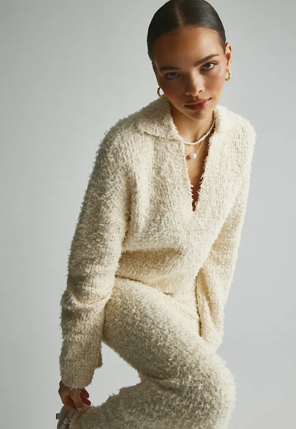 Nelly - Beige - Structure Collar Knit Sweater